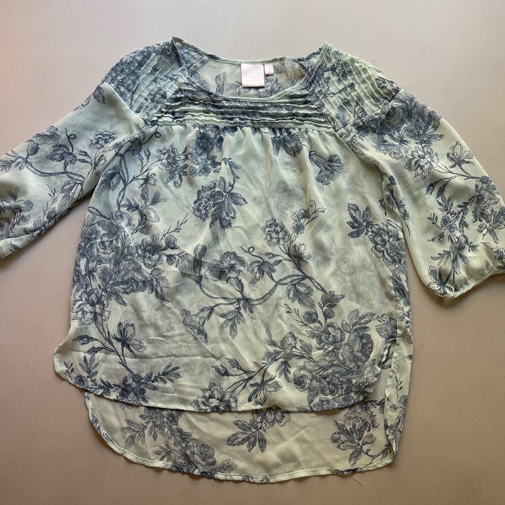 Lauren Conrad Green Floral Peasant Top